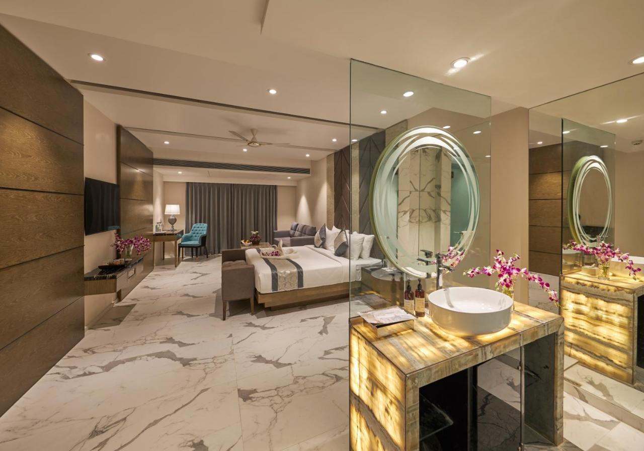 Regenta Central Imperial Candolim Goa Extérieur photo